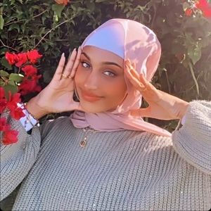 Meet your Posher, Isha